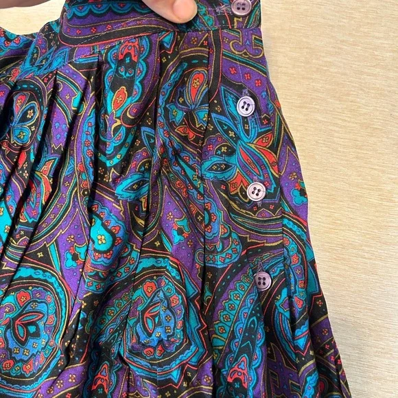 Paisley Vintage High Waist Skirt - Picture 5 of 6